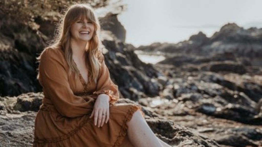 Molly Rae Hair Designs 98290