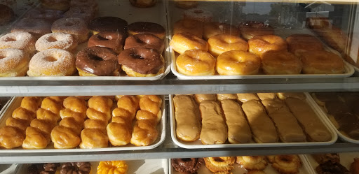 Donut Shop «Circus Donuts», reviews and photos, 1500 W Carson St, Torrance, CA 90501, USA