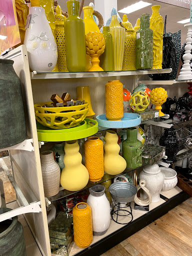 Department Store «HomeGoods», reviews and photos, 3331 Rosecrans St, San Diego, CA 92110, USA