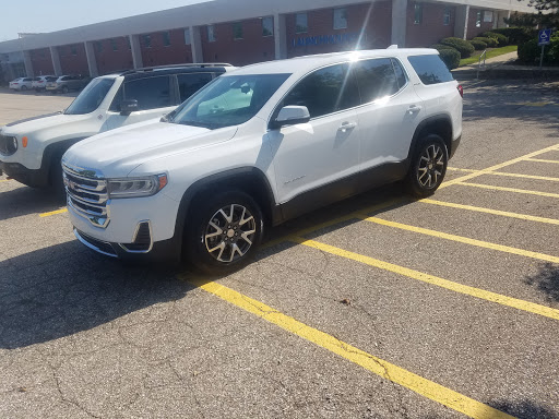 Used Car Dealer «Sims Buick GMC», reviews and photos, 940 Babbitt Rd, Euclid, OH 44123, USA