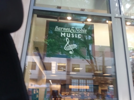 Book Store «Barnes & Noble», reviews and photos, 31325 Pacific Hwy S, Federal Way, WA 98003, USA