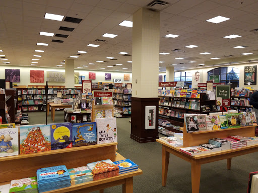 Book Store «Barnes & Noble», reviews and photos, 2825 W Main St, Bozeman, MT 59718, USA