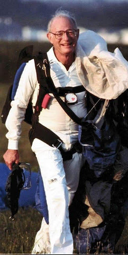 Skydiving Center «Maytown Sport Parachute Club», reviews and photos, 188 Airport Rd, Marietta, PA 17547, USA