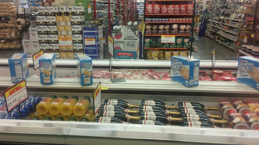 Grocery Store «Sav-Mor Foods», reviews and photos, 14001 Lakeridge Cir, Magalia, CA 95954, USA