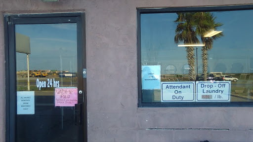 Laundromat «Island Wash Coin-op & Wash-N-Fold Laundromat», reviews and photos, 14813 S Padre Island Dr, Corpus Christi, TX 78418, USA