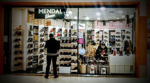 Mendal Shoes à Arcueil