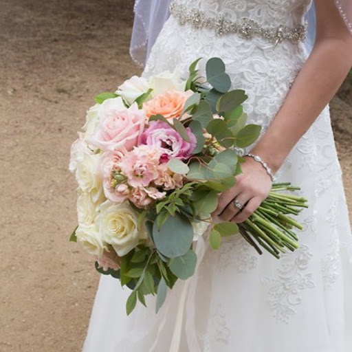 Florist «Elegant Details • Floral and Events», reviews and photos, 998 Huston St Suite B, Grover Beach, CA 93433, USA