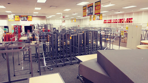 Department Store «Stein Mart», reviews and photos, 2145 NJ-35, Holmdel, NJ 07733, USA