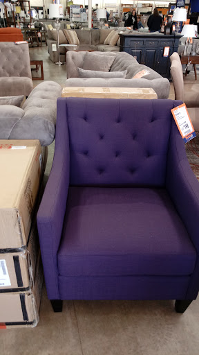 Furniture Store «Weekends Only Furniture & Mattress», reviews and photos, 411 Mid Rivers Mall Dr, St Peters, MO 63376, USA