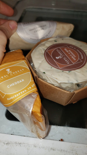 Wine Store «Needham Center Fine Wines», reviews and photos, 1013 Great Plain Ave, Needham, MA 02492, USA