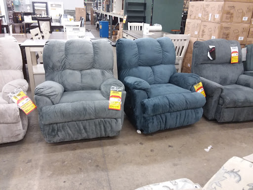 Home Improvement Store «HOBO - Home Owners Bargain Outlet», reviews and photos, 800 S 108th St, West Allis, WI 53214, USA