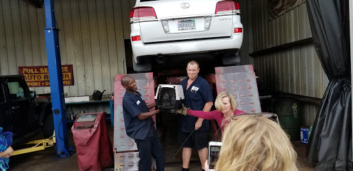 Transmission Shop «AAMCO Transmissions & Total Car Care», reviews and photos, 940 Hillcrest Rd, Mobile, AL 36695, USA