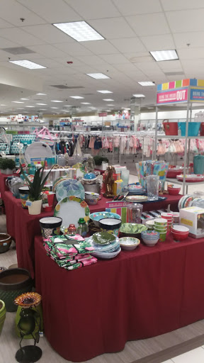 Clothing Store «Burlington Coat Factory», reviews and photos, 3800 US-98 #510, Lakeland, FL 33809, USA