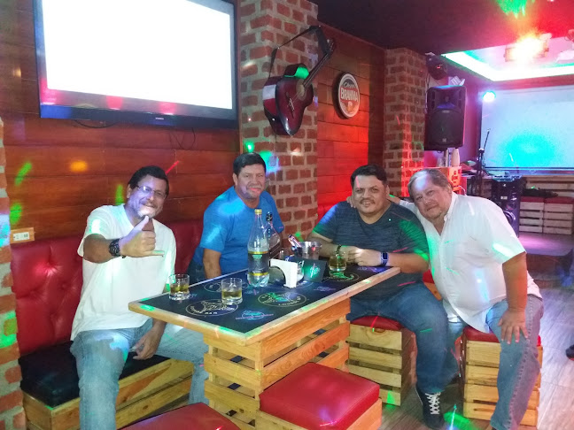 Opiniones de RAYA LOUNGE BAR en Guayaquil - Pub