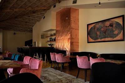 Photos of Antika Coffee Drink and Food