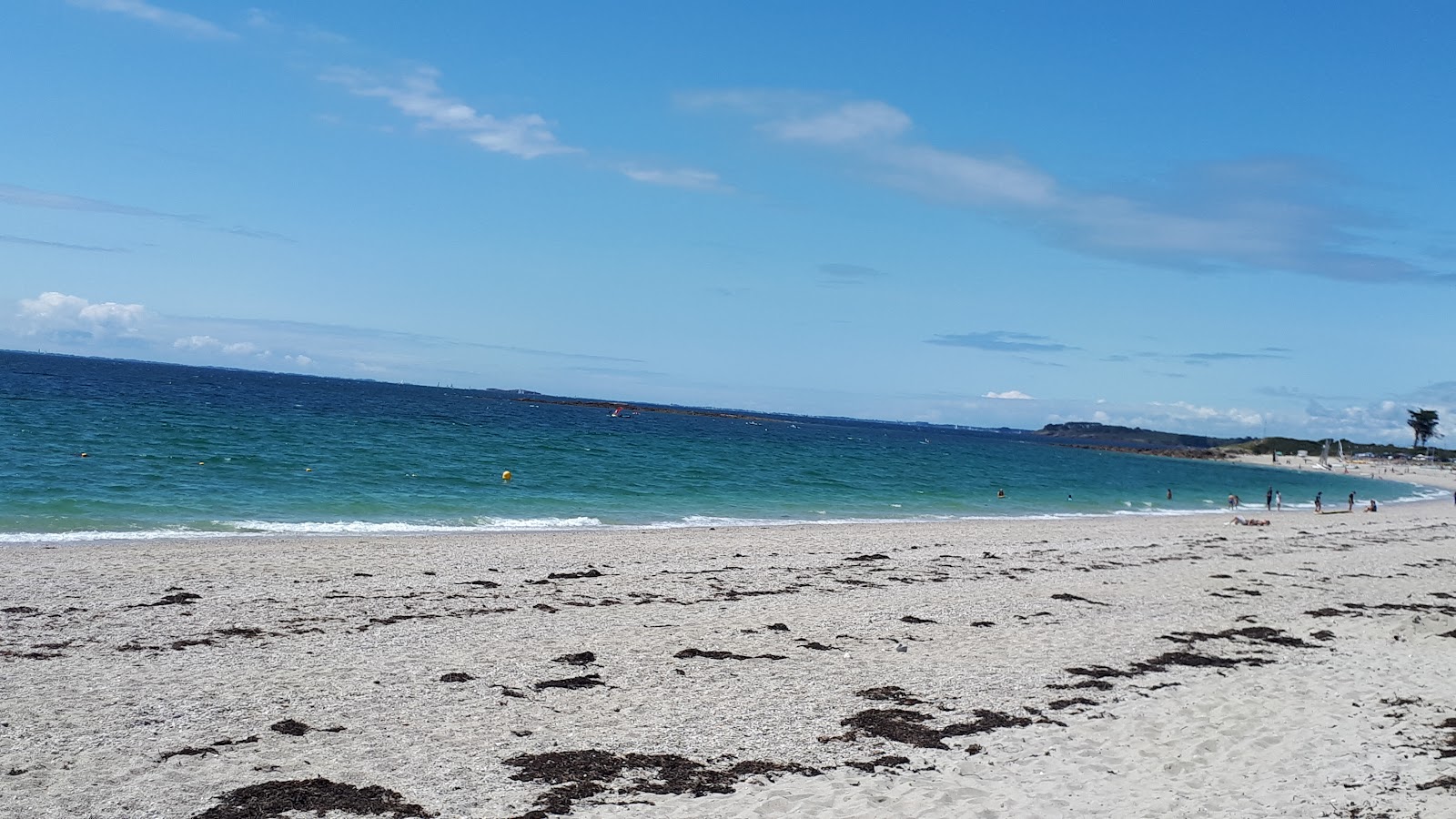 Foto de Plage des Govelins y el asentamiento