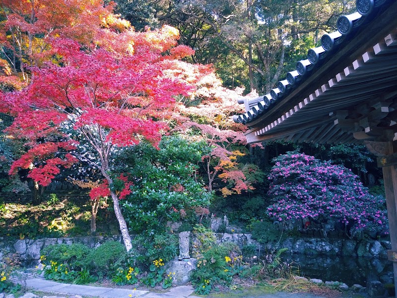 屏風山 鎮国寺