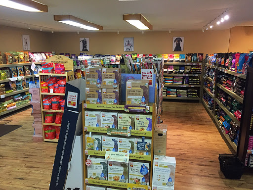 Pet Supply Store «Pets Naturally», reviews and photos, 1420 W South Airport Rd, Traverse City, MI 49686, USA