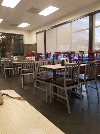 Restaurant «Chick-fil-A Thunderbird», reviews and photos, 5908 W Thunderbird Rd, Glendale, AZ 85306, USA