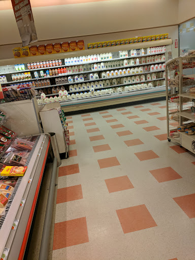 Grocery Store «Market Basket», reviews and photos, 100 Market Street, Tilton, NH 03276, USA