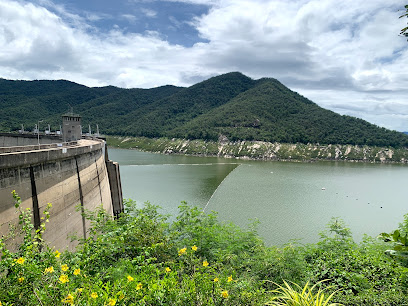 เขื่อนภูมิพล (เขื่อนยันฮี) Bhumibol Dam