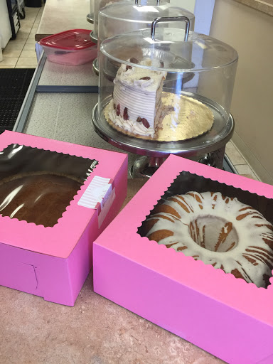 Bakery «LiVay Sweet Shop Plainfield», reviews and photos, 104 Watchung Ave, Plainfield, NJ 07060, USA