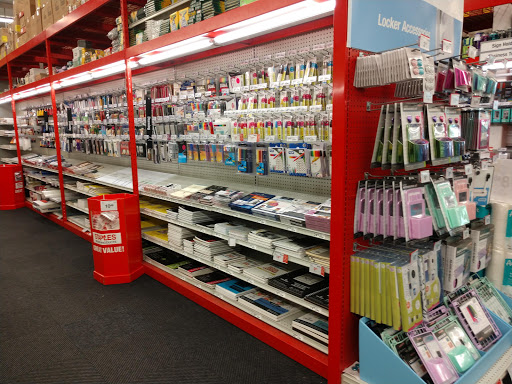 Office Supply Store «Staples», reviews and photos, 11 Winspear Dr SE, New Philadelphia, OH 44663, USA