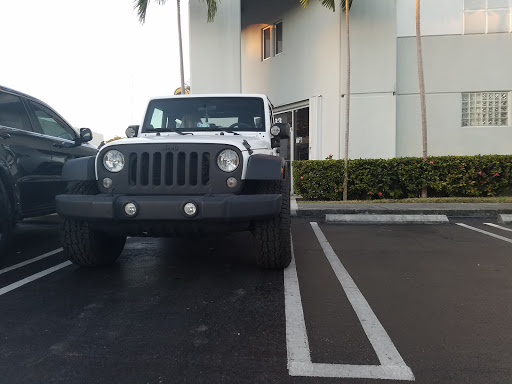 Truck Accessories Store «4 Wheel Parts - Thomas University - Miami Gardens, FL», reviews and photos, 3383 NW 167th St, Miami Gardens, FL 33056, USA