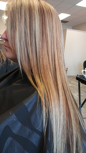 Hair Salon «Salon Baroque», reviews and photos, 2290 Nicolaus Rd #102, Lincoln, CA 95648, USA