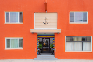 Anchor Pointe Inn image
