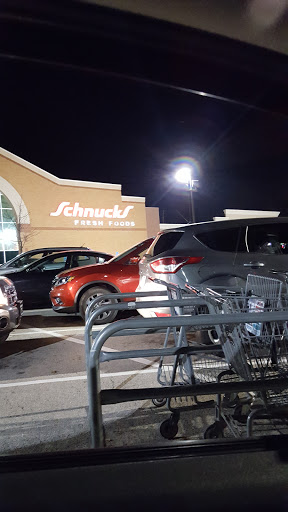 Grocery Store «Schnucks», reviews and photos, 1393 Big Bend Rd, Ballwin, MO 63021, USA