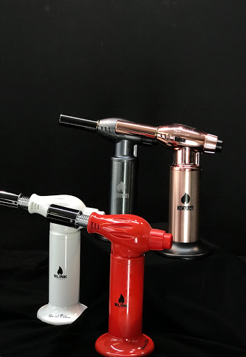 Tobacco Shop «Paradise Smoke Shop», reviews and photos, 3410 W 34th St, Houston, TX 77018, USA