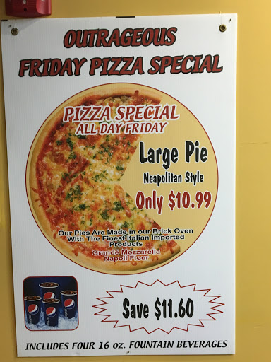 American Restaurant «Coliseum Kitchen», reviews and photos, 1660 Old Country Rd, Plainview, NY 11803, USA