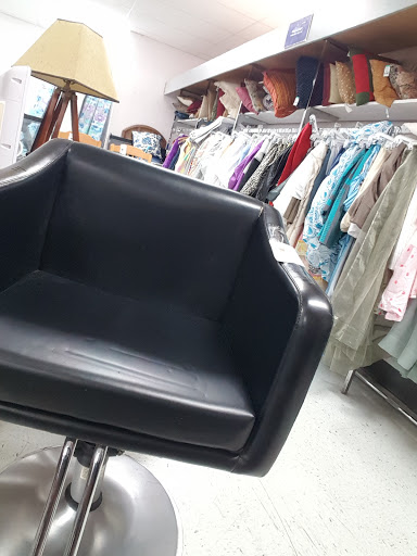 Thrift Store «Goodwill Store & Donation X-press», reviews and photos