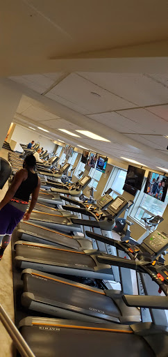 Gym «LA Fitness», reviews and photos, 52 6th St, Stamford, CT 06905, USA