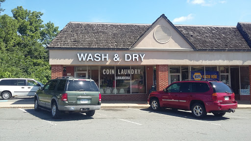 Laundromat «Leesburg Coin Laundry Inc», reviews and photos, 4 Fairfax St SE, Leesburg, VA 20175, USA