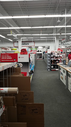 Office Supply Store «Staples», reviews and photos, 209-34 Northern Blvd, Bayside, NY 11361, USA