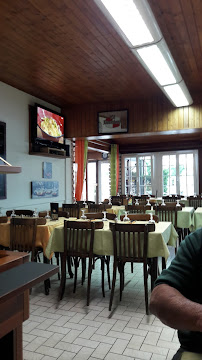 Atmosphère du Restaurant français Relais de Saintonge à Saint-Genis-de-Saintonge - n°19