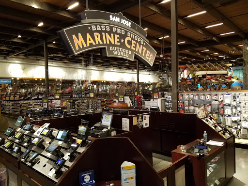 Sporting Goods Store «Bass Pro Shops», reviews and photos, 5160 Cherry Ave, San Jose, CA 95118, USA