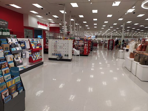 Department Store «Target», reviews and photos, 28201 Diehl Rd, Warrenville, IL 60555, USA