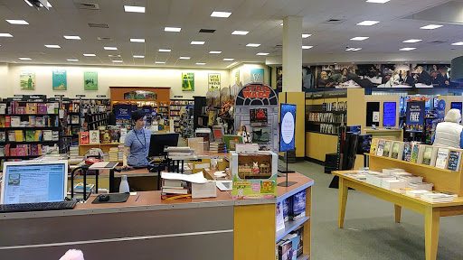 Book Store «Barnes & Noble», reviews and photos, 96 Derby St, Hingham, MA 02043, USA