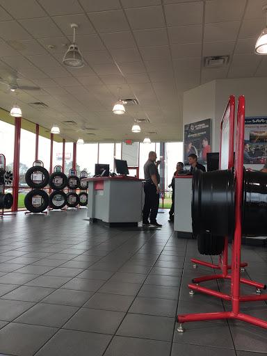 Tire Shop «Discount Tire Store», reviews and photos, 413 E Loop 281, Longview, TX 75605, USA