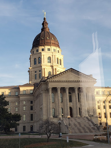 Historical Landmark «Dillon House», reviews and photos, 404 SW 9th St, Topeka, KS 66612, USA