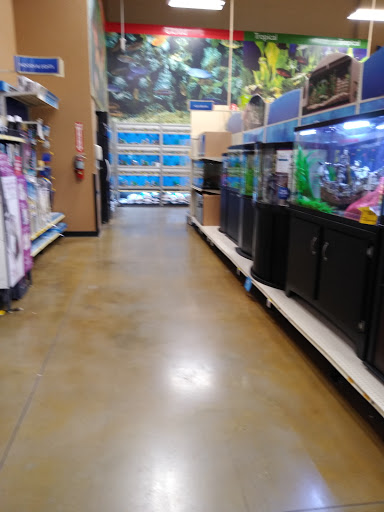 Pet Supply Store «PetSmart», reviews and photos, 2100 88th St, North Bergen, NJ 07047, USA