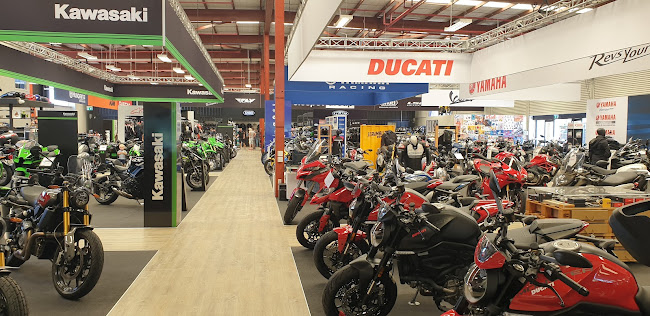 Cyclespot Group - Car dealer