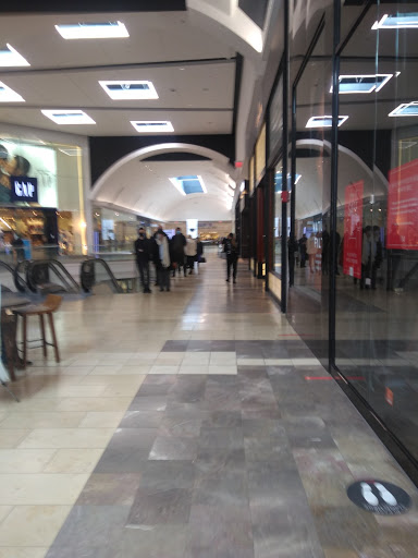 Computer Store «Apple Garden State Plaza», reviews and photos, 1 Garden State Plaza Blvd, Paramus, NJ 07652, USA