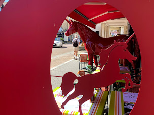 Photo n°38 de La Licorne SARL à Falaise ()