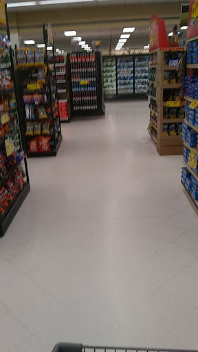 Grocery Store «Kroger», reviews and photos, 31300 Michigan Ave, Westland, MI 48186, USA