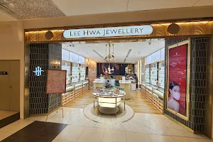 Lee Hwa Jewellery image