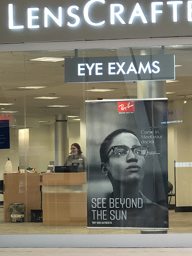 Eye Care Center «LensCrafters», reviews and photos, 1298 Fox Valley Center Dr, Aurora, IL 60504, USA